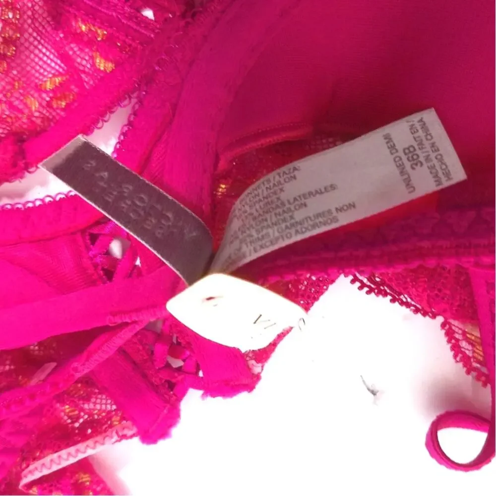 Victoria's Secret Y2K Coquette Pink Gold Crystal Lace Bra Set 36B Thong Large